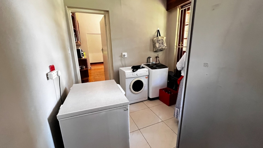 9 Bedroom Property for Sale in Waverley Free State